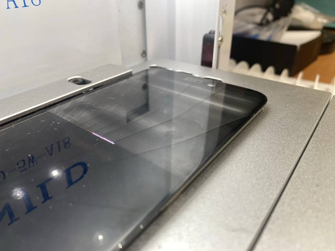 A display on the bed of the laser machine